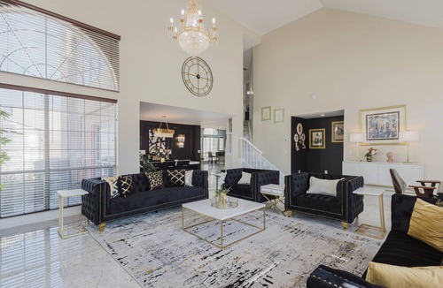 Fayetteville House | Spacious 4bed Lux n Home+GameRoom+LakeVw+Near Trilith Studio & Atlanta Airport.
