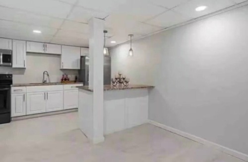 Atlanta House | Spacious 5-bedroom house in delightful Atlanta!