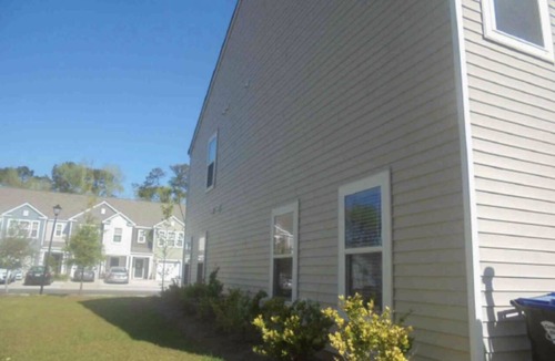 Lincolnville House | Spacious 5-bedroom Townhome in Summerville. Keep Your Group Together, Safe!