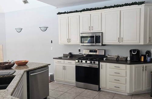 Jonesboro House | Spacious Atlanta Home w/Private Pool Fire Pit & WiFi near Town and Airport