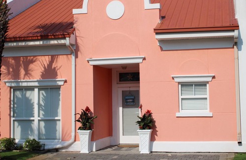 Sunset Pass House | Spacious Family Ready- 3 BR/3BA! Lots Of Amenities In Beautiful Banana Bay!