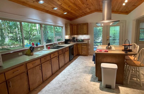 Lake Toxaway Cottage | Spacious fully-renovated cottage with lake views nestled in serene Lake Toxaway.