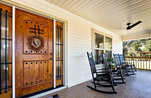 Cottondale Cabin | Spacious Lodge in the Country