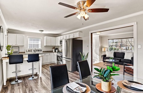 Mooresville House | Stay Downton Mooresville