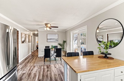 Mooresville House | Stay Downton Mooresville