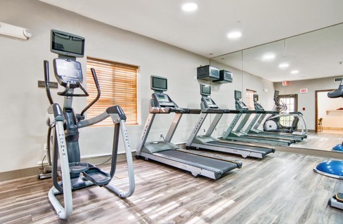 Oak Hotel | Staybridge Suites Gulf Shores by IHG