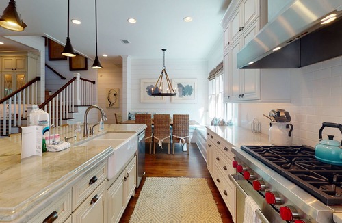 King City House | Steps to Village, Beaches, Summer Pool Access | Beautiful Custom Home Retreat!