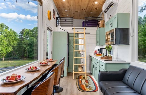 Morganton House | Still Waters- Tiny House, lake, fishing, kayaking