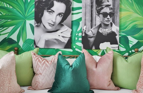 Mixon Town House | Strike A Pose in Springfield