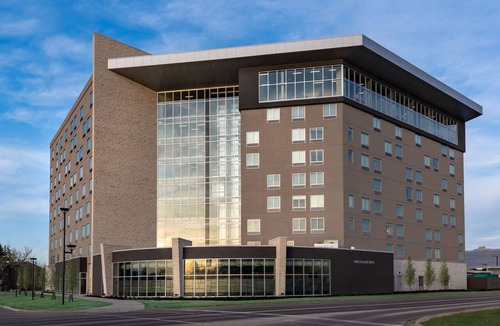 Saskatoon Apartment | Studio Suite w/Roll-In Shower | Free Breakfast
