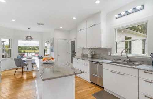 Fayetteville House | Stunning 4-bedroom lake house in beautiful Fayetteville on 6 acres
