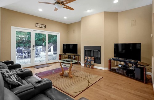 Mooresville Cottage | Stunning Cottage with Swimming Pool in Mooresville, North Carolina