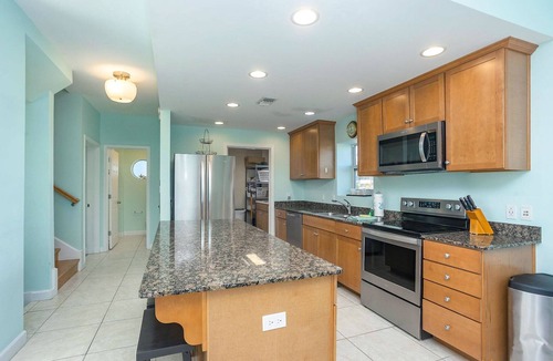 Pensacola Beach House | Stunning Portside Villas 4 bdr w/beautiful views of gulf! Stand alone unit