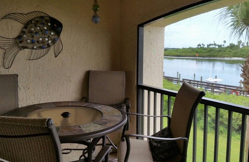 Bouchelles Island Condo | Stunning Waterfront Condo