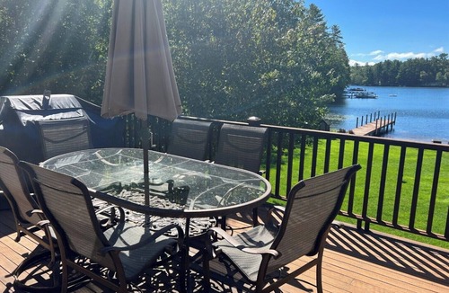 Mirror Lake House | Stunning Winter Harbor Lake Winnipesaukee Vacation Home – Perfect Lakeside Retreat