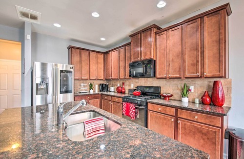 Church Street House | Suburban Atlanta Vacation Home ~ 3 Mi to Airport!