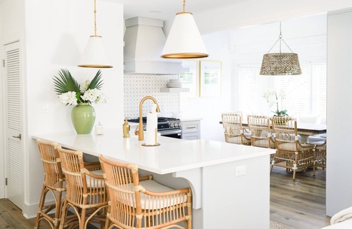 King City House | Summer Special! Beach House w Pool Steps from pier
