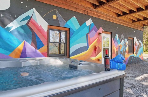 Waynesville Cabin | SUMMER SPECIALS! Luxury Mountain Cabin w/Hot Tub, Game Room