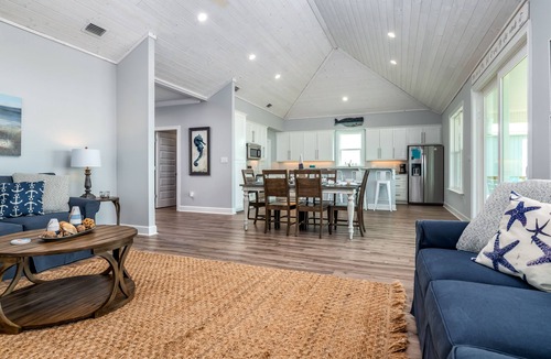Dauphin Island House | Sunny and 75 | August 1 opening. Pool, Gulf Front