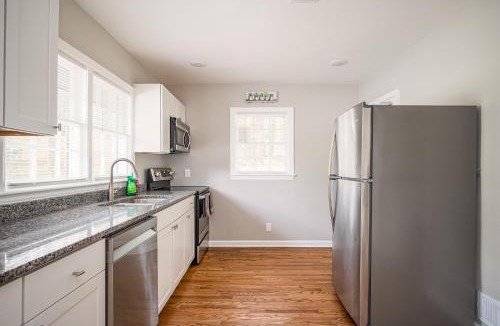 Church Street House | Sunny & Cozy Eastpoint Stay - 15 Mins from Airport