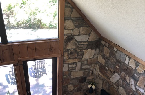 Lake Toxaway Cottage | Sunrise Cottage: Unique farmhouse unit sleeps 6
