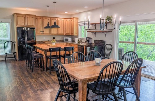 Crane Hill House | Sunrise Reach - A Smith Lake Retreat with room for everyone!