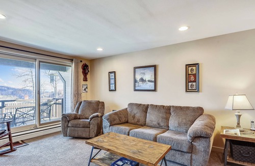 Killington Condo | Sunrise Timberline I7 Quaint 2 bedroom Sunrise Timberline I7 Ski to/from. Pets welcome
