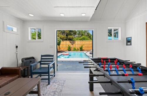 Crystal Beach House | Sunsail Cottage Pool heat & Golf Cart Deals
