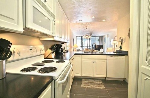South Island Condo | Sunset #301 Lovely Beachfront 3rd Floor Condo