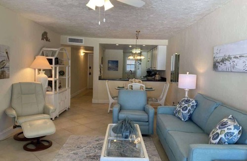South Island Condo | Sunset #301 Lovely Beachfront 3rd Floor Condo