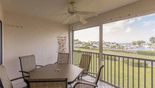 McGregor Apartment | Sunset Harbor condo