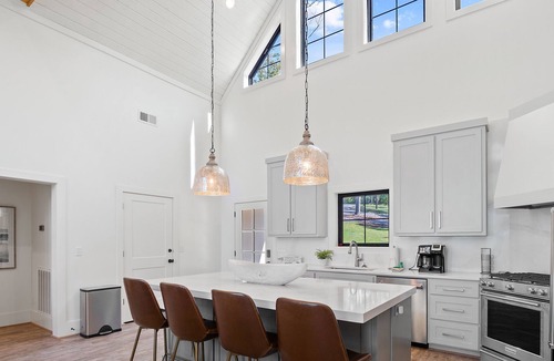 Bremen House | "SUNSET RIDGE" - Views, Views, Views!