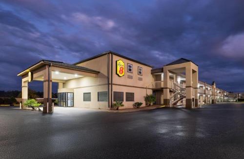 Macon Hotel | Super 8 by Wyndham Macon West