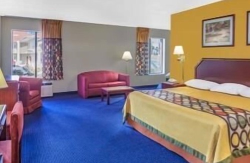 Morristown Hotel | Super 8 by Wyndham Morristown/South