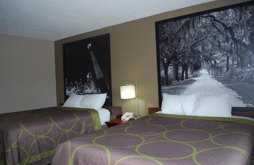 Warner Robins Hotel | Super 8 by Wyndham Warner Robins