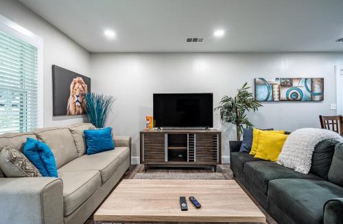 Church Street Apartment | That Pleasant Home in Atlanta close to the Airport by Deity Villas