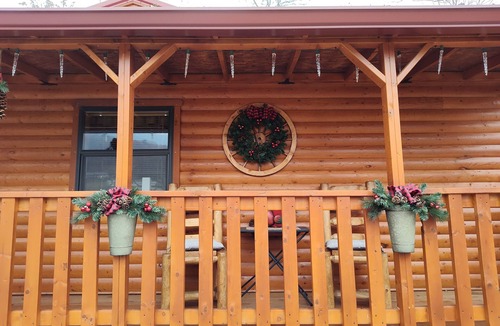 Del Rio Cabin | The Banty Rooster - A Couples Getaway in the Mountains of East Tennessee