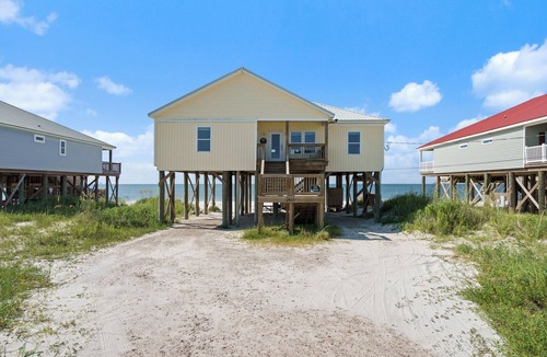 Dauphin Island House | The beach is your backyard in this Gulf-Front Home! Sleeps 10!