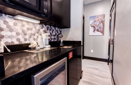 Biloxi Condo | The Bella`s Sneaker Dreamzzz Suite, Sleeps 2, Private Balcony