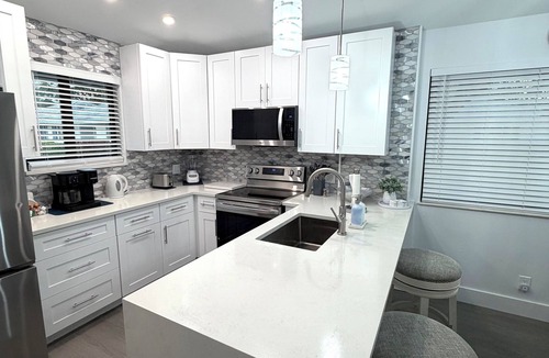 Palm Beach Gardens Condo | The Birdies Nest at PGA National on golf course 2B/2B, Palm Beach Gardens