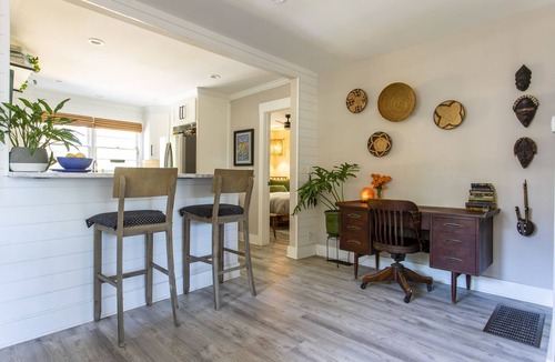 Riverland Terrace House | The Bohemian Cottage + Butterfly Garden