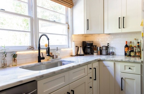 Riverland Terrace House | The Bohemian Cottage + Butterfly Garden