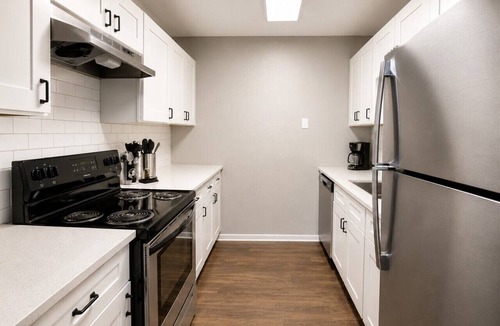 Shannon Villa | The Briar House | Elegant Hoover Escape T1