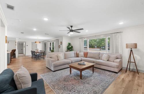 Statesboro House | The Burkhalter House -perfect family stay near GSU