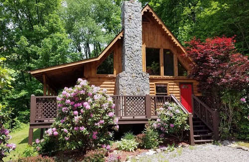 Maggie Valley Ski Chalet | The Chalet at Patricia's Place in Maggie Valley
