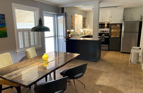 Macon House | The Clubhouse