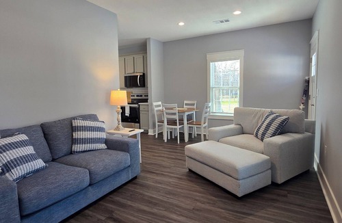 Dublin Cottage | The Conductor's Cottage at Shewmake Station-