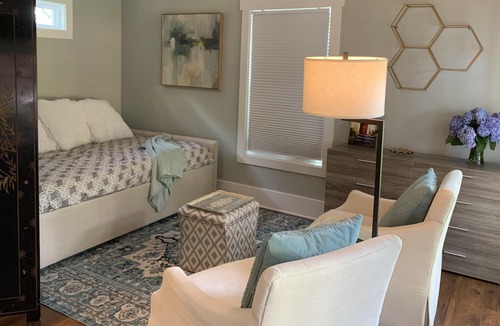 West Ashley Cottage | The Cottage At Byrnes Downs