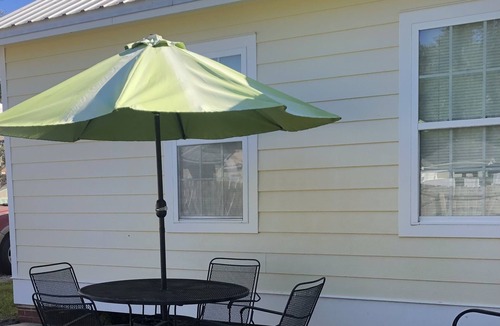 Long Beach Cottage | The Cottage By The Gulf - Just Steps To The Beach!