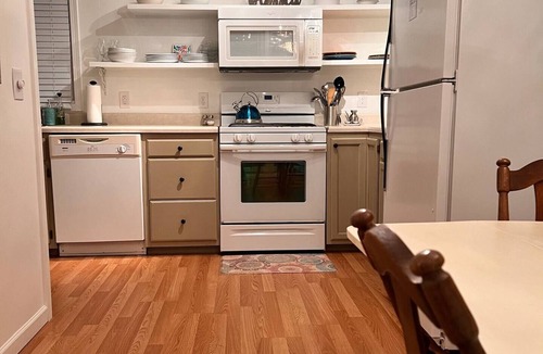 Walker-In-the-Hills Cottage | The Dogwood Cottage in Walker in the Hillsn